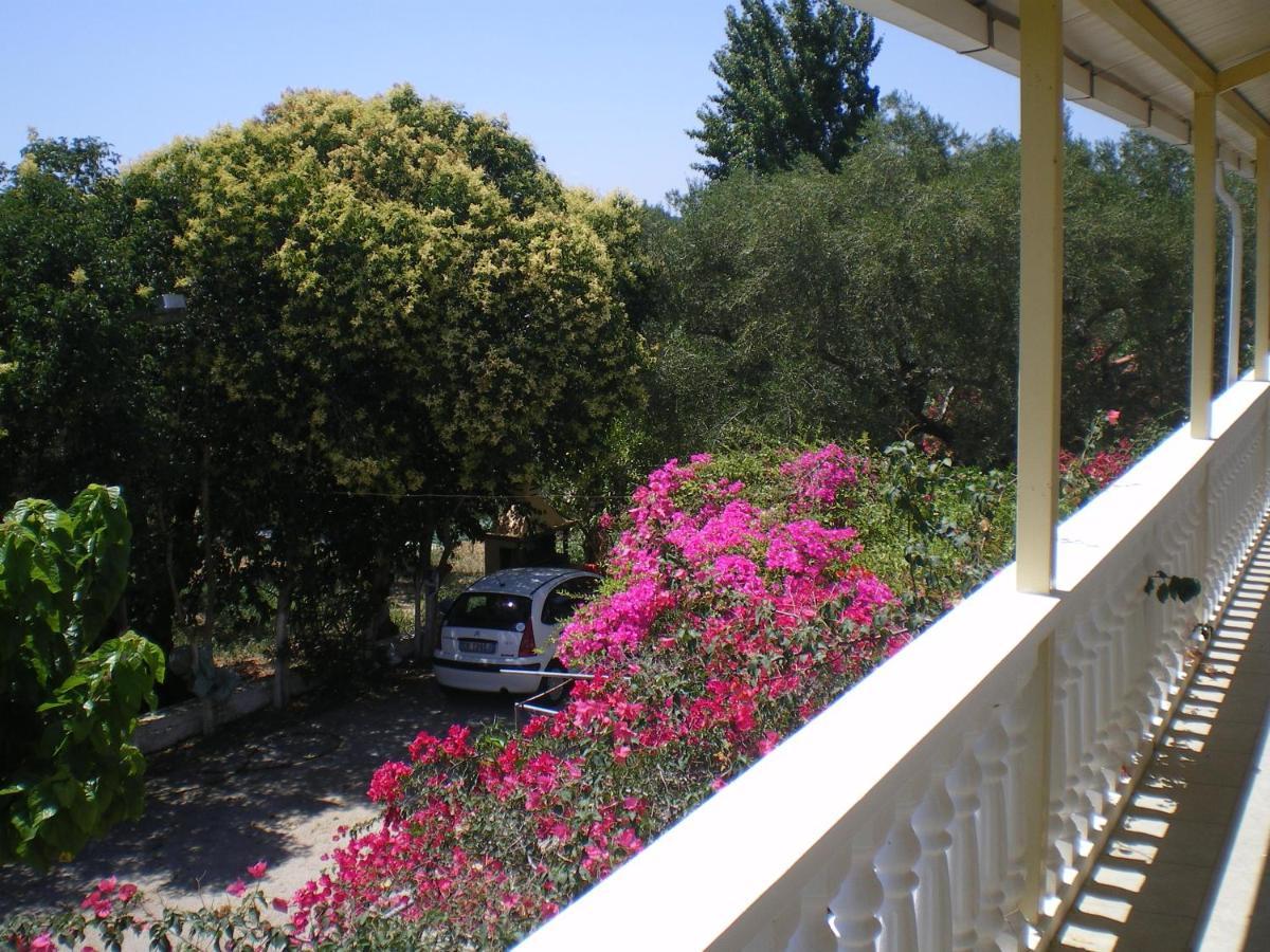 Casa Dyonisia Tsilivi Plános Exterior foto